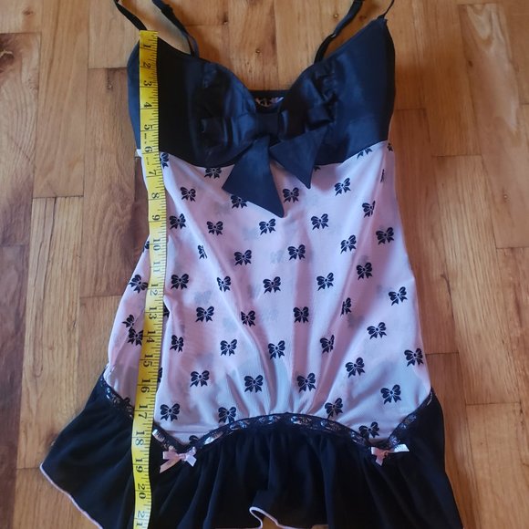 Pink and black lingerie slip - Picture 5 of 7